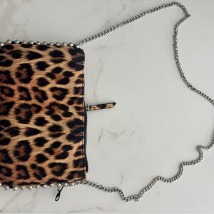 Leopard Print Chain Shoulder Bag